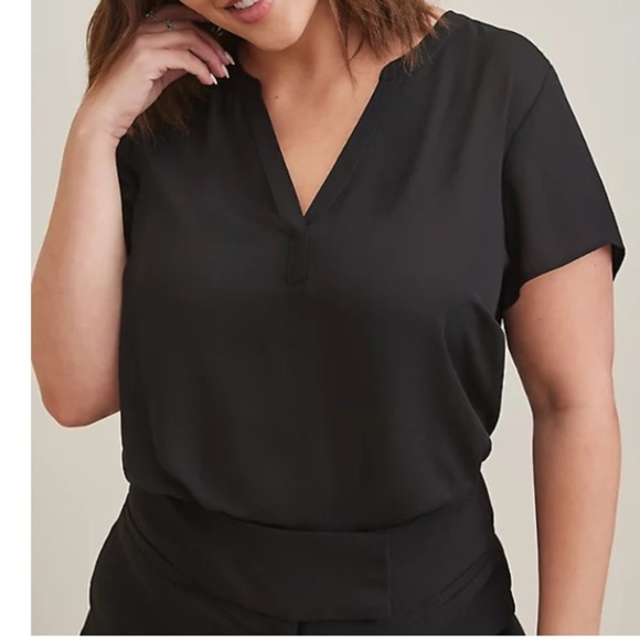 torrid Tops - TORRID NWT GEORGETTE HI-LOW SHORT SLEEVE BLOUSE